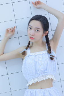 在夫面前被强行侵犯的人妻